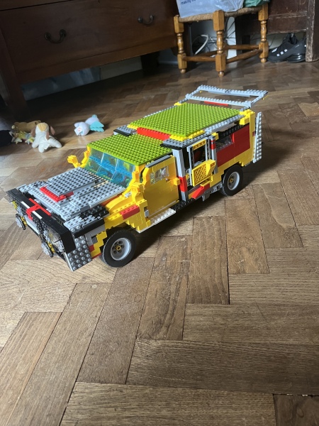 Share with LEGO your children’s most imaginative creations - £200 LEGO voucher to be won