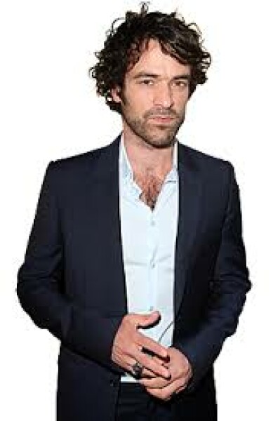 Who is the actor?