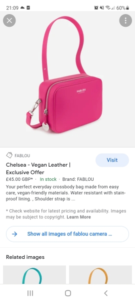 Have I missed the boat on these camera bags with flat straps?