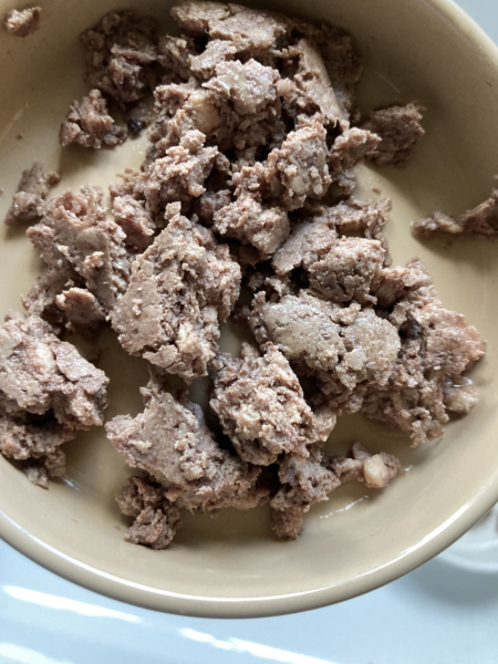 Non chunky cat food