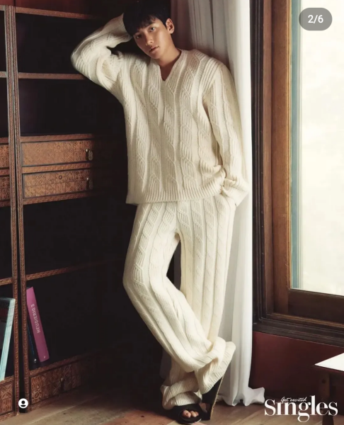 MsLatté’s Daebak Cybercafé (Kdrama addicts #34): July brings internal conflict. Make the most of sunshine and the long days, or keep on top of your kdrama? 🤔