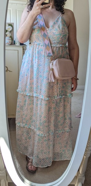 What are you wearing today? Melting into summer '22