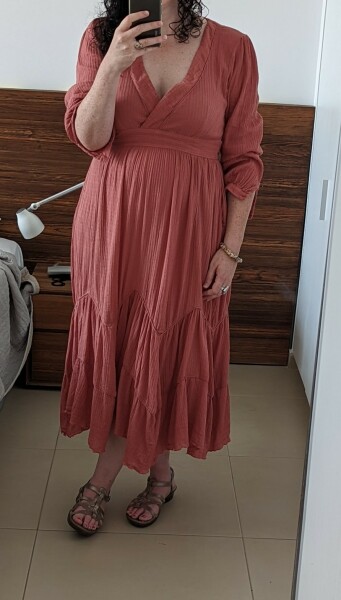 What are you wearing today? Melting into summer '22