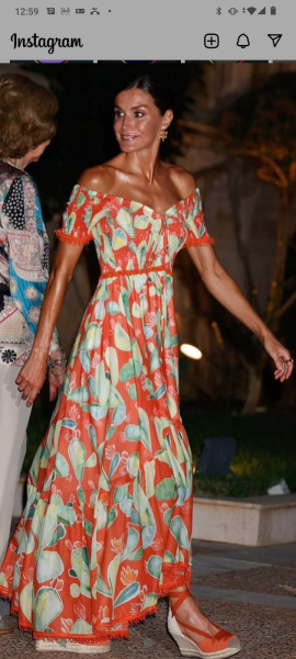 Royal Style - Bring out the Baubles! We'll wear your jewellery if you don't want to! 