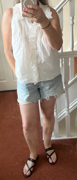What are you wearing today? Melting into summer '22