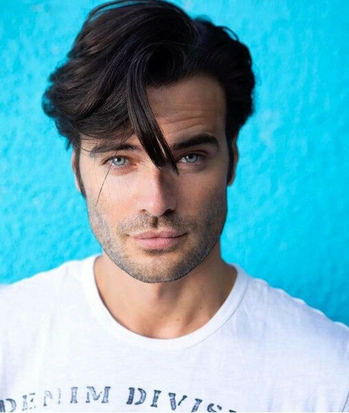 Who is the actor?