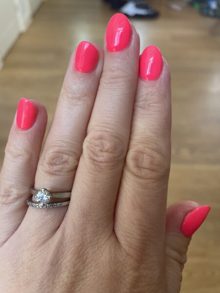 What nail colour do you have on? What colour is in fashion?