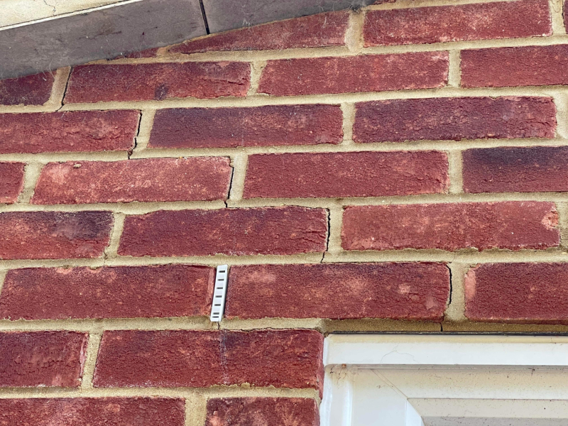 Is this subsidence? Photos included. Please help