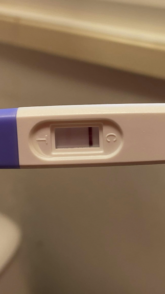 is there a pink test line ??