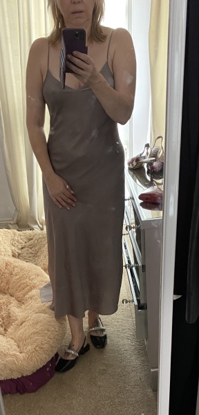 What are you wearing today? Melting into summer '22
