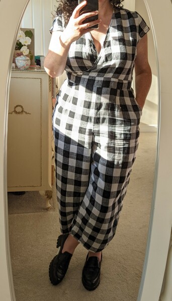 What are you wearing today? Melting into summer '22