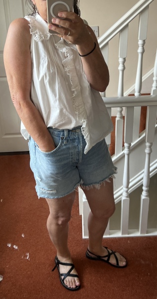 What are you wearing today? Melting into summer '22