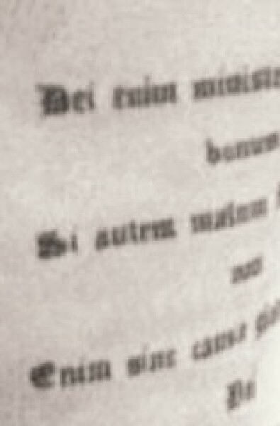 A long long shot... religious verse in Latin help! 
