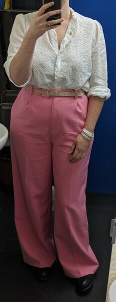 What are you wearing today? Melting into summer '22