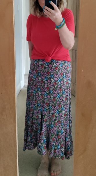 What are you wearing today? Melting into summer '22