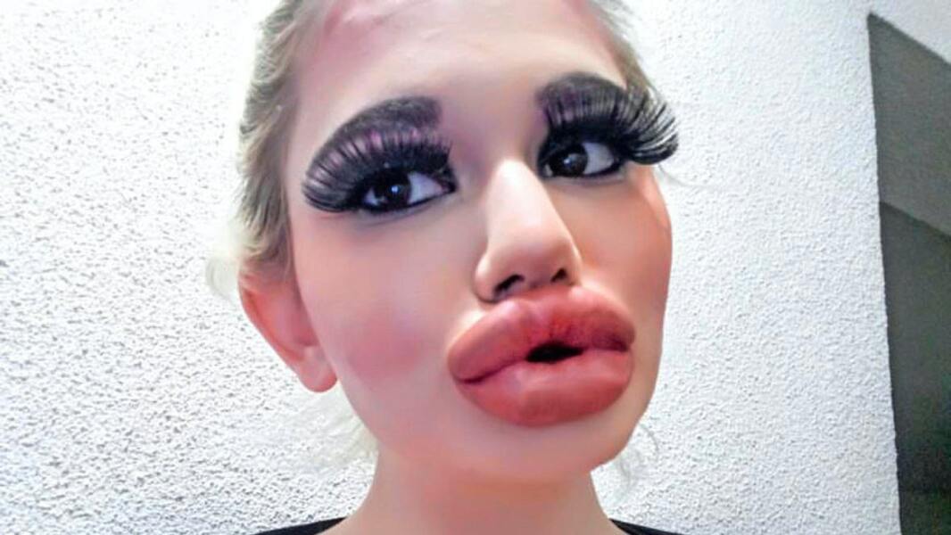 Don't understand fashion/ cosmetic trends