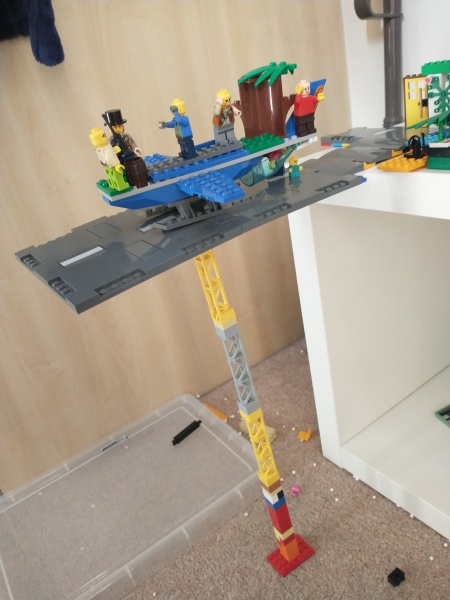 Share with LEGO your children’s most imaginative creations - £200 LEGO voucher to be won