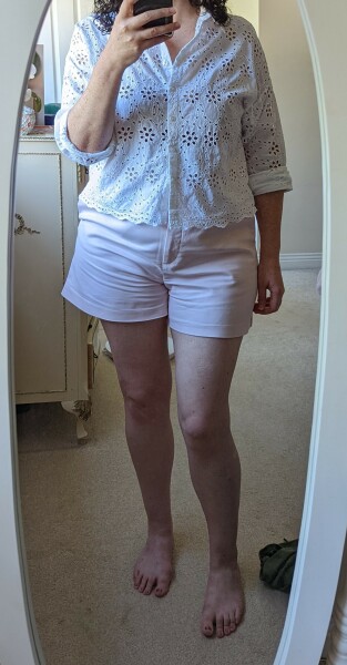 What are you wearing today? Melting into summer '22
