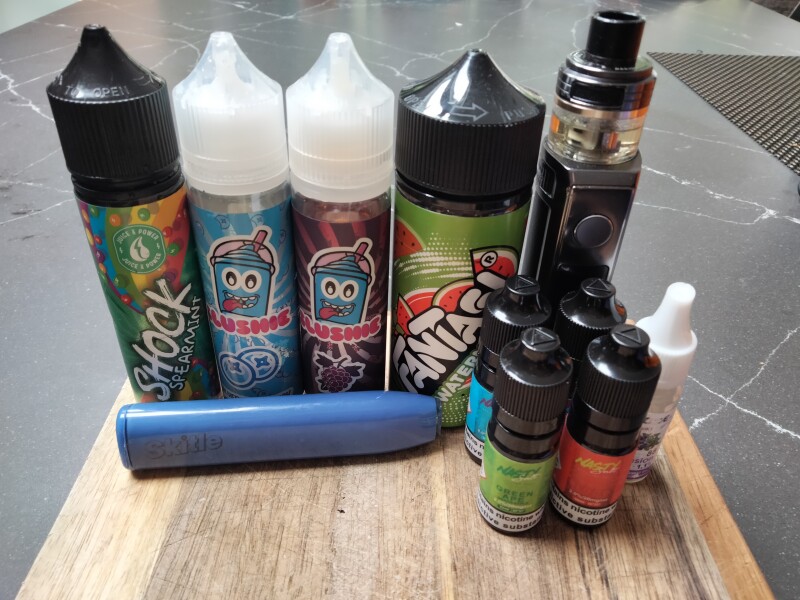 Friend's autistic 14YO DD vaping and drinking