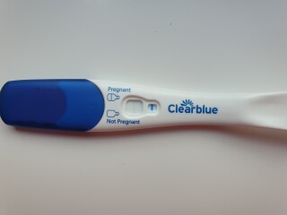 12 dpo. Anyone see a v faint line please?!