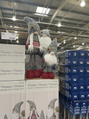 Countdown to Christmas 2022: it's s bit warm to be considering Christmas, but I'm doing it anyway! (Thread 3.)