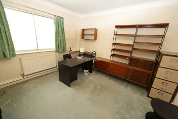 How much would this flat cost to refurbish.