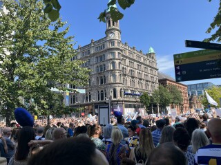 To show you what a few traffic-stopping Mumsnetters got up to in the sun today?