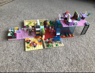 Share with LEGO your children’s most imaginative creations - £200 LEGO voucher to be won