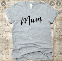 Show me what’s in fashion for a mum these days