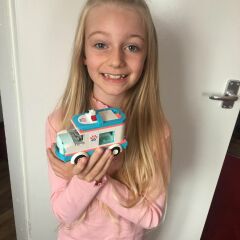 Share with LEGO your children’s most imaginative creations - £200 LEGO voucher to be won