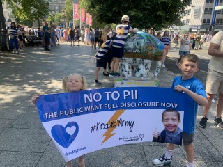 To show you what a few traffic-stopping Mumsnetters got up to in the sun today?