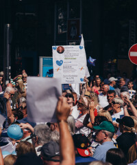 To show you what a few traffic-stopping Mumsnetters got up to in the sun today?