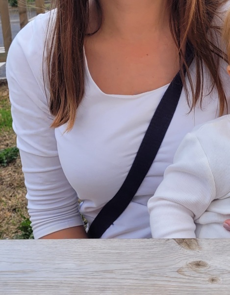 Help me find a top like this