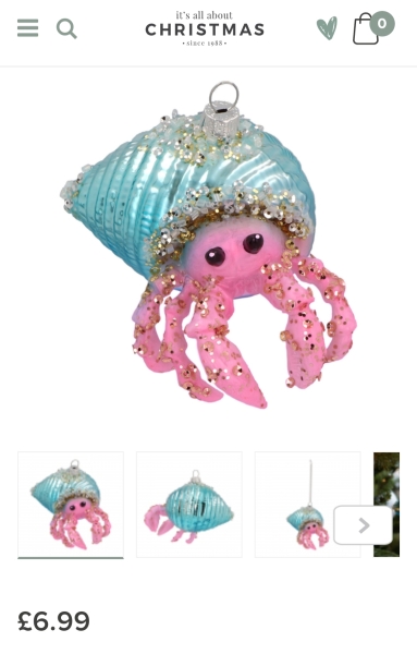 Novelty tree decorations 