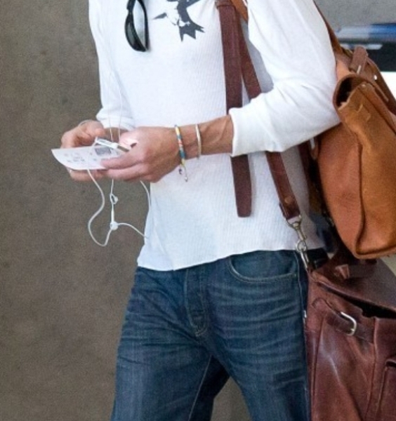 Tradesperson inviting people into my home