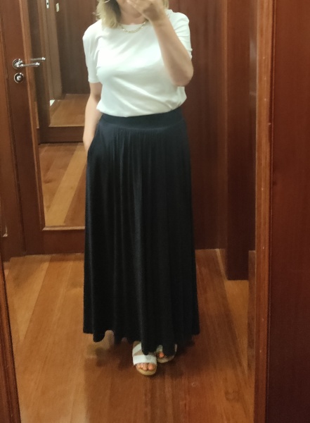 What are you wearing today? Melting into summer '22