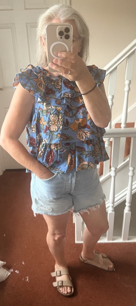 What are you wearing today? Melting into summer '22