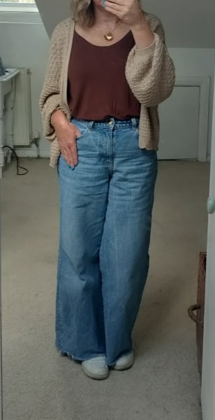What are you wearing today? Melting into summer '22