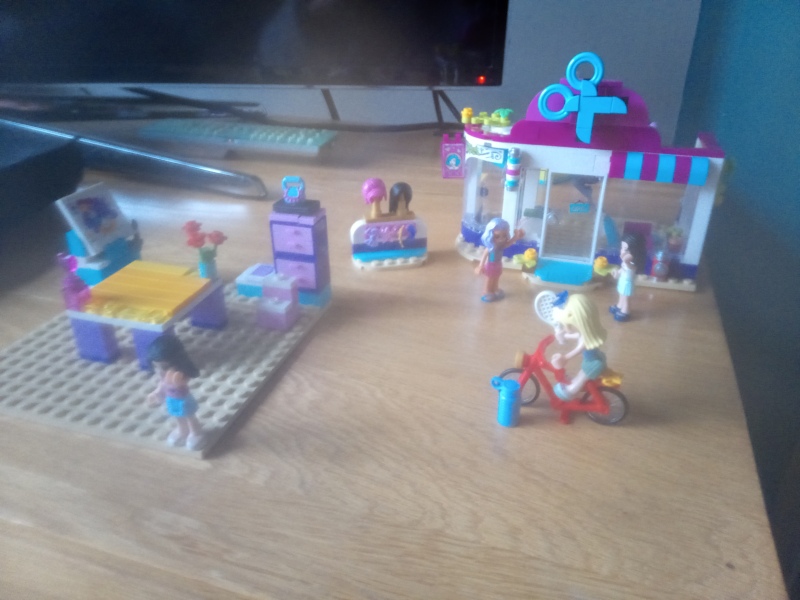 Share with LEGO your children’s most imaginative creations - £200 LEGO voucher to be won