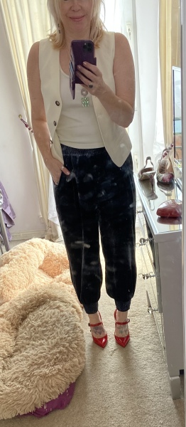 What are you wearing today? Melting into summer '22
