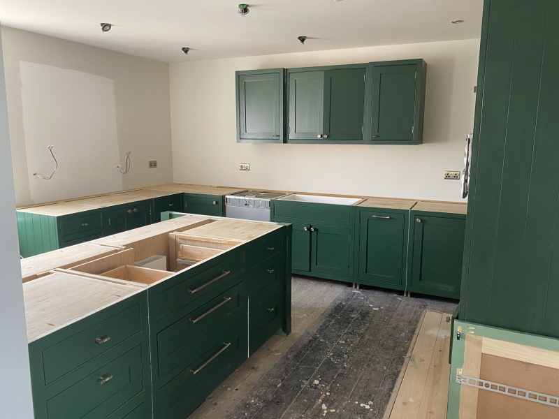 Painting my HMKOC (Handmade Kitchens of Christchurch) Kitchen