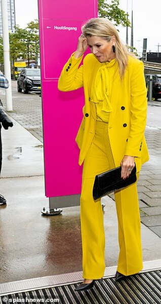 Royal Style: Elizabeth may be gone, but her diamonds are forever 