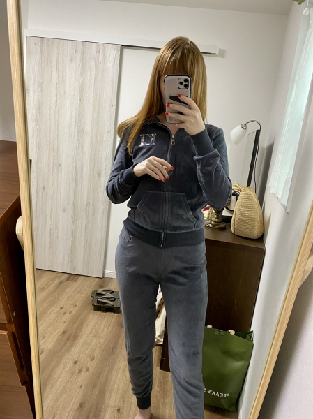 What are you wearing today? Melting into summer '22