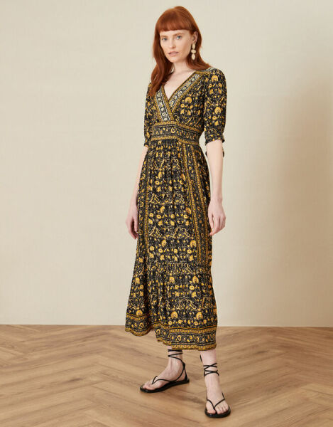 I keep seeing an ad for this dress - it is nice or am I being brainwashed