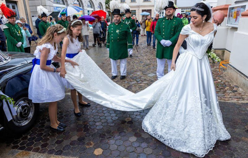 Royal Style - Farewell, Elizabeth - lady of style