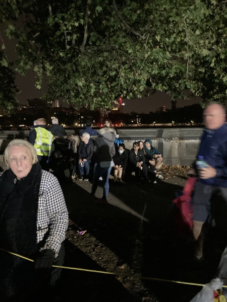 anyone queuing to see the coffin in London atm?