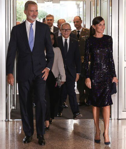 Royal Style - Farewell, Elizabeth - lady of style