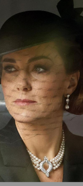 Royal Style - Farewell, Elizabeth - lady of style