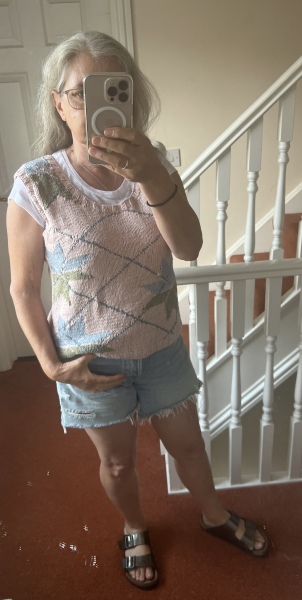 What are you wearing today? Melting into summer '22