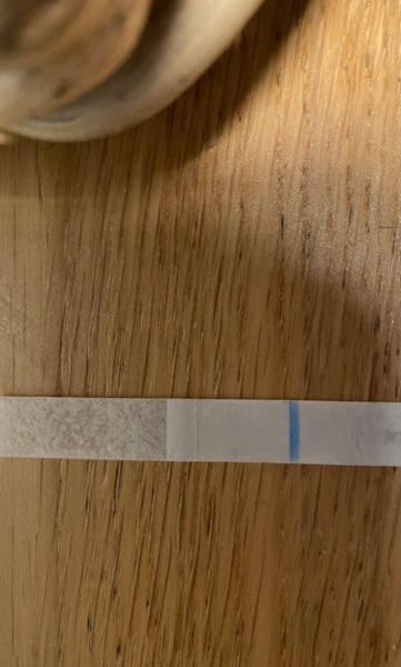 Think I have a BFP (photo attached) and I'm on levothyroxine - any thyroid issue mums out there?